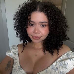 Meet your Posher, Krystin